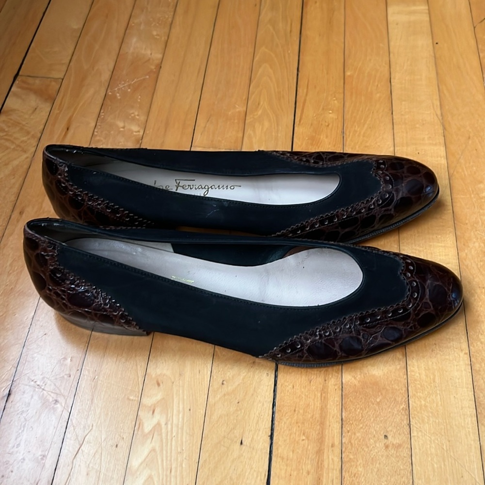 Salvatore Ferragamo ballet flat, black and brown leather, size 7.5